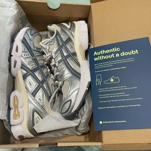 SOLD! ASICS SportStyle Gel-Nimbus9 "Pure Silver Off White" USA Men's 8, Womens 9